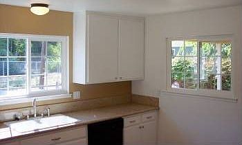 5th image of 3648 7th Ave