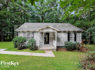 123 Mills Valley Dr, Mooresville, NC 28117