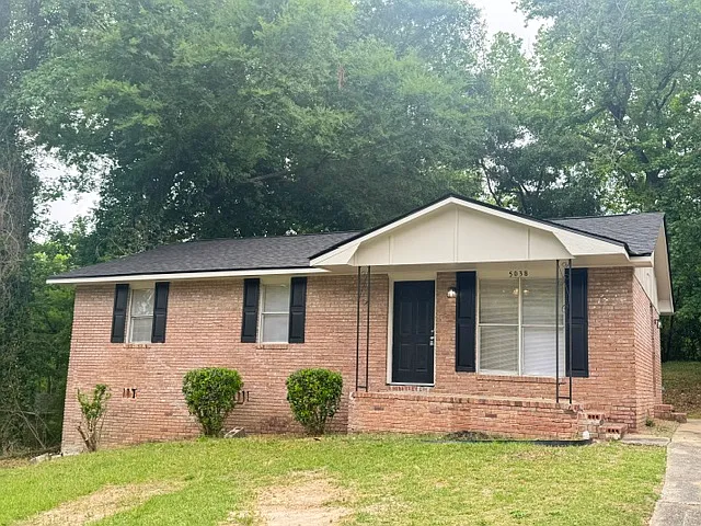 5038 Wellborn Dr — Photo 2
