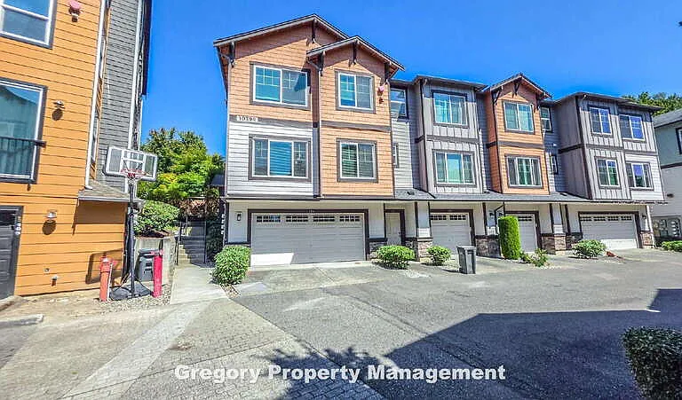 10394 157th Pl NE #104 — Photo 2