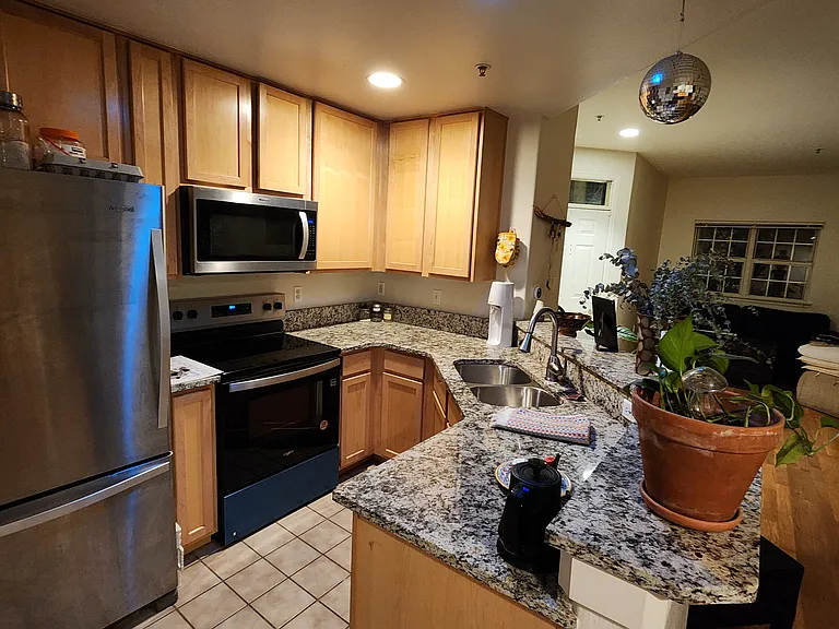 530 Mohawk Dr — Photo 3