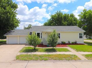 1555 39th Ave, Columbus, NE 68601