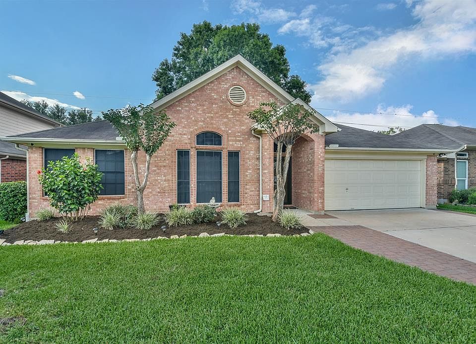 1st image of 22518 Guston Hall Ln