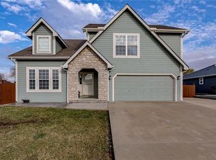 1721 S Chestnut St, Ottawa, KS 66067