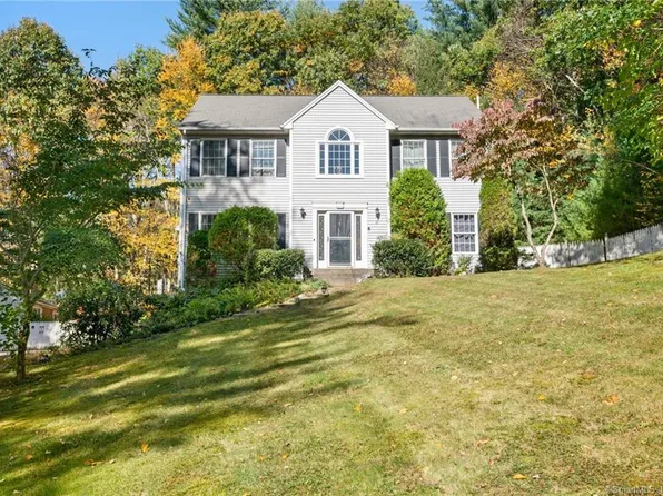 88 Northwoods Road, Granby, CT 06060