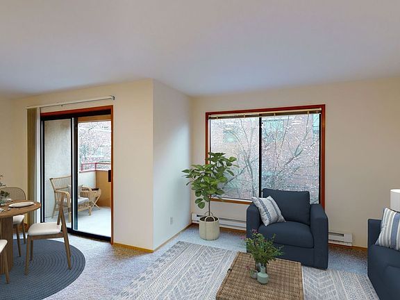 4th image of 4225 9th Ave NE APT 35