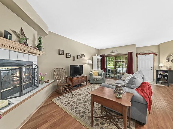 4th image of 9258 W Kelly PLACE