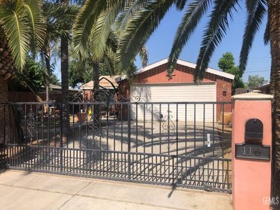 116 Tyree Toliver St, Bakersfield, CA, 93307