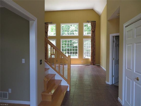 2nd image of 7491 Berkeley Ln