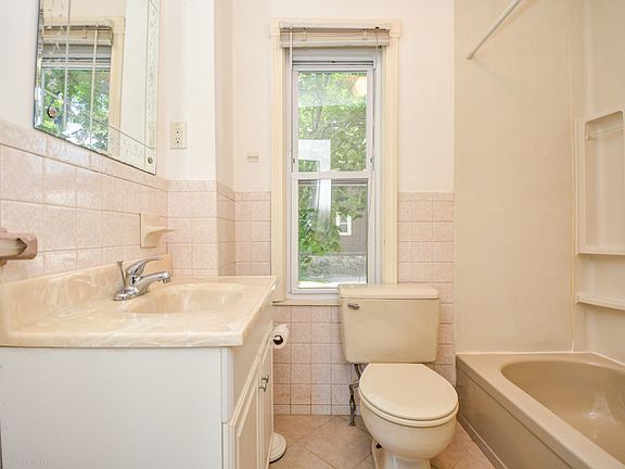 4th image of 46-48 South St #1A