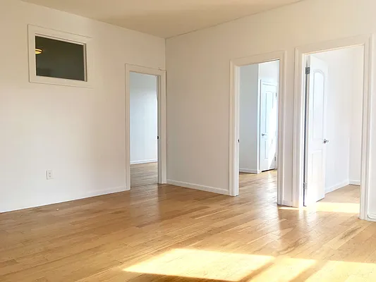 Rented by Premier Metro Realty Corp | media 13