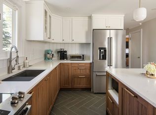 6 Nantucket Ave, Swampscott, MA 01907