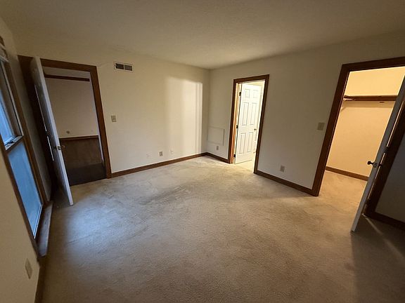 3rd image of 3517-301 Ivy Commons Dr