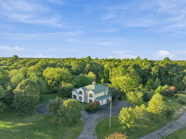 3147 Sharps Lot Rd, Dighton, MA 02715