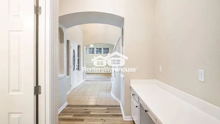 508 Lilac Ln — Photo 25