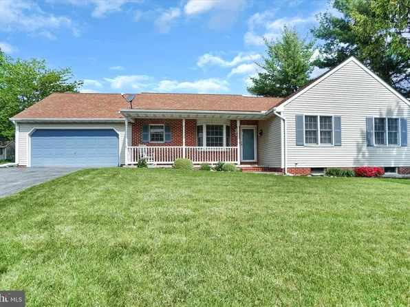 617 Green Valley Rd, York, PA 17403