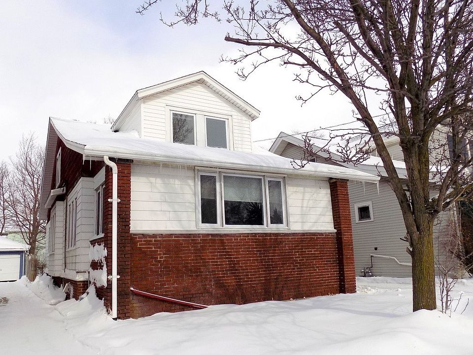 1st image of 191 Kenmore Ave