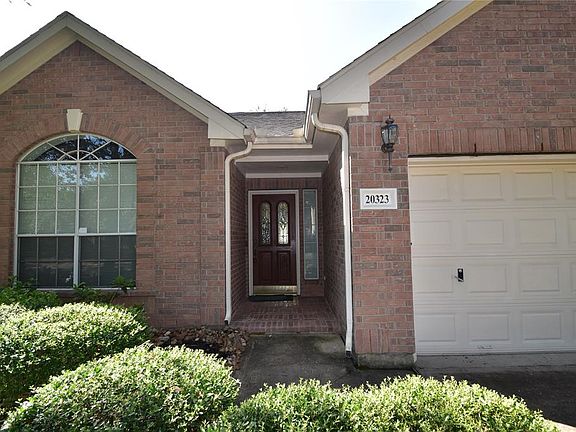 4th image of 20323 Scenic Woods Dr