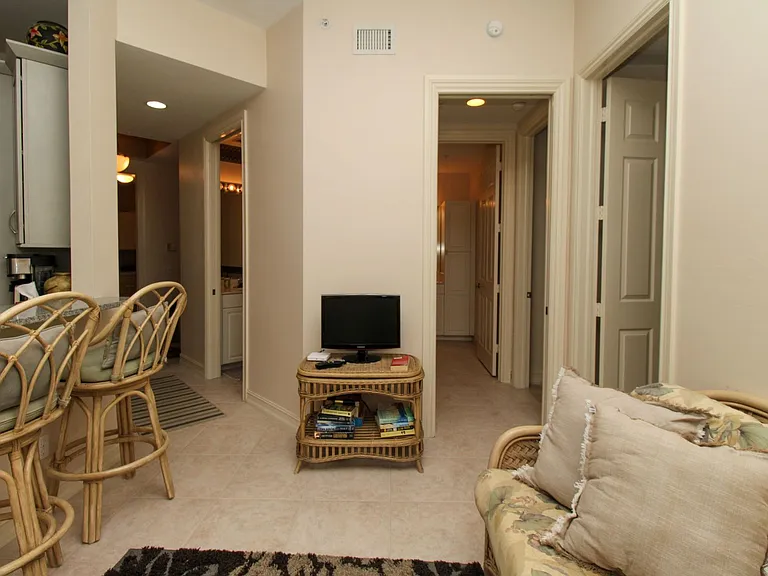 825 Bentwater Cir #101 — Photo 50