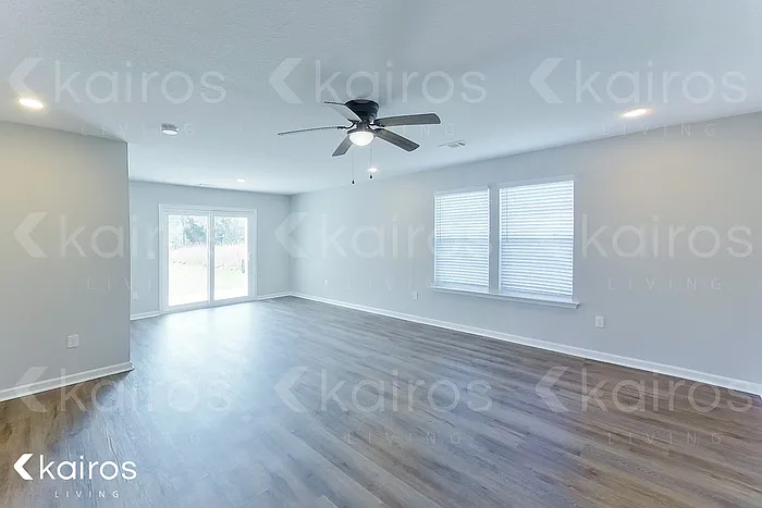13 Burnt Oak Cir — Photo 4