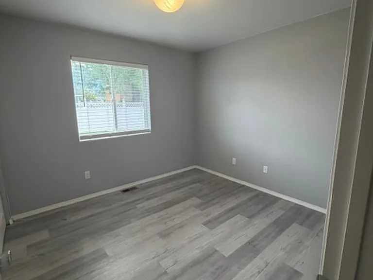 7 Darlene Rd — Photo 23