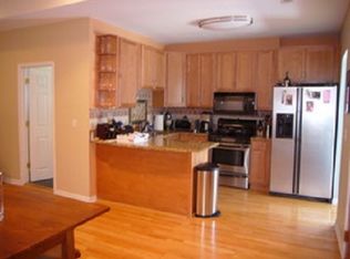 4838 N Damen Ave APT 2, Chicago, IL 60625