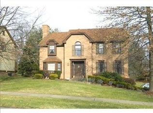 2007 Broad Hill Farms Rd, Coraopolis, PA 15108