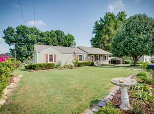 1505 Garden Rd, Elizabethton, TN 37643