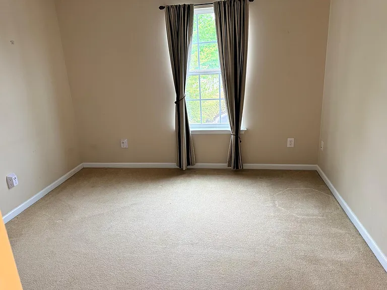 4400 Betty Ln — Photo 13
