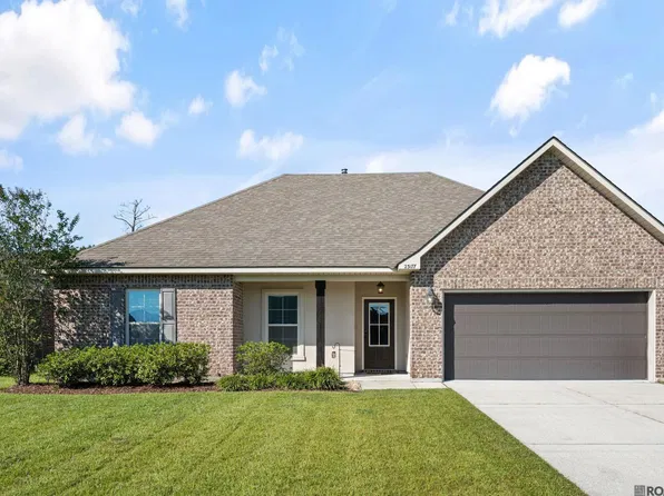 23177 Berry View Dr, Denham Springs, LA 70726