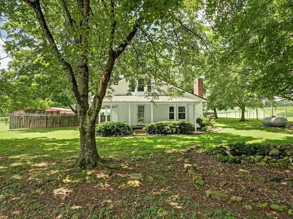 37 Mason Rd, Flintville, TN 37335