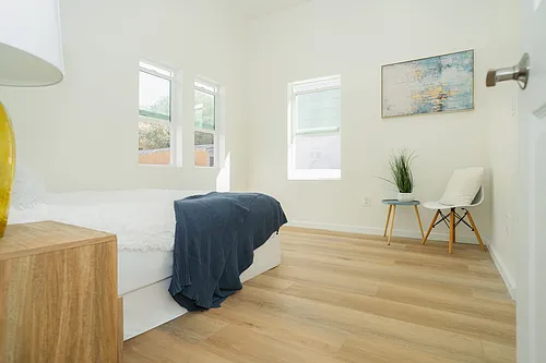 175 E Villa St #3 Photo 1