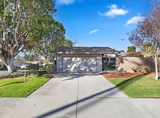 5575 Victoria Ave, Riverside, CA 92506