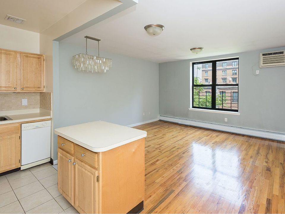 1st image of 533 W 147th St APT 3