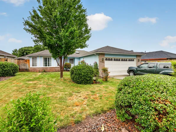 1764 Sandpiper Dr, Medford, OR 97501
