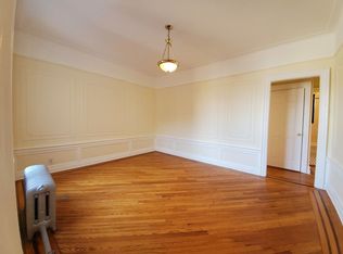 2044 E 17th St #D1, Brooklyn, NY 11229