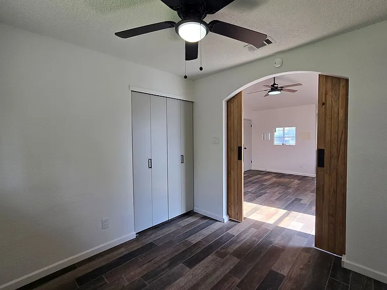 2408 Windmill Dr — Photo 14