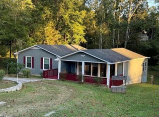 2403 Shelia Dr, Greensboro, NC 27406