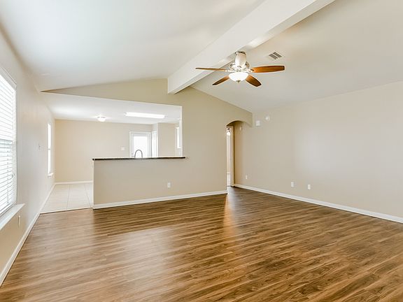 4th image of 4614 Tulip Garden Ct