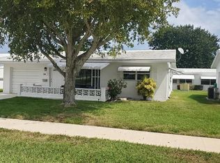 114 Leisureville Blvd, Boynton Beach, FL 33426
