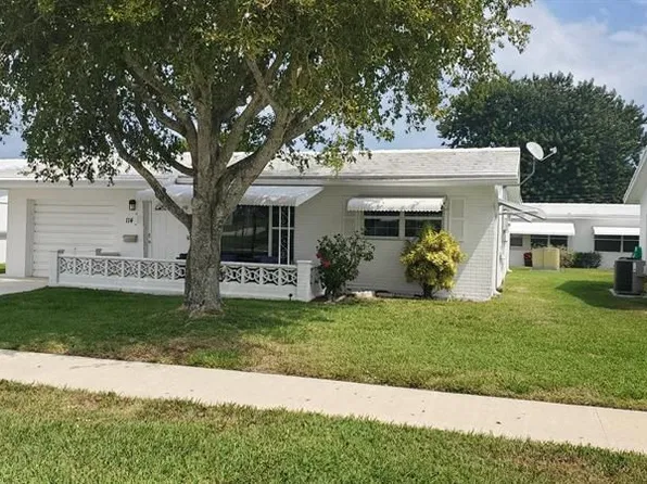 114 Leisureville Blvd, Boynton Beach, FL 33426