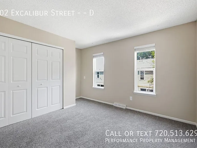 802 Excalibur St #D — Photo 9