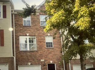 42182 Newbridge Sq, Ashburn, VA 20148
