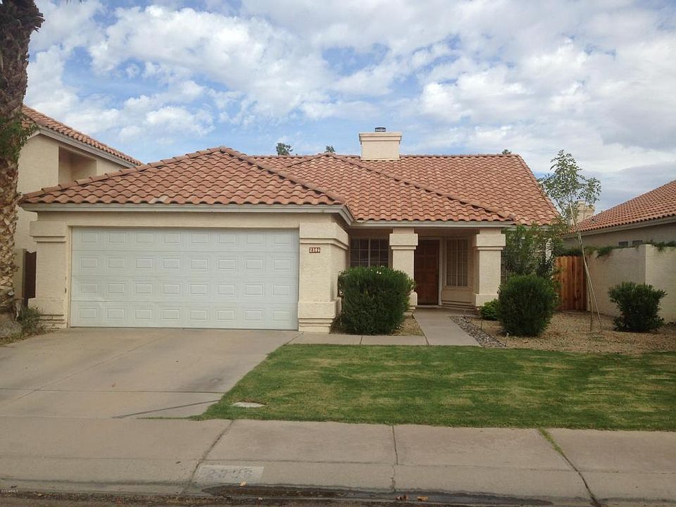 1st image of 2306 E Lakecrest Dr