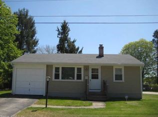 3 Monticello St, Willimantic, CT 06226