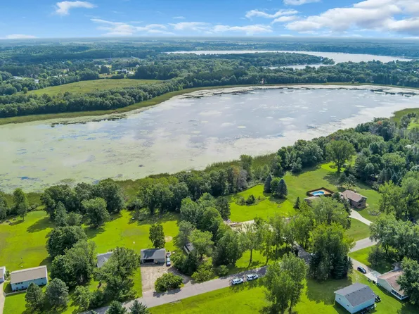 19815 Erskine St NE, East Bethel, MN 55092