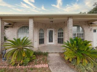 7828 Lola Cir, Navarre, FL 32566