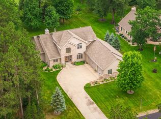 1395 Sawgrass Dr, Nekoosa, WI 54457
