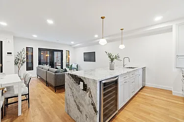 82 Colgate Street, #3