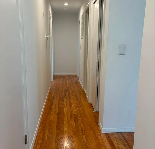 426 Broad St #1 — Photo 7